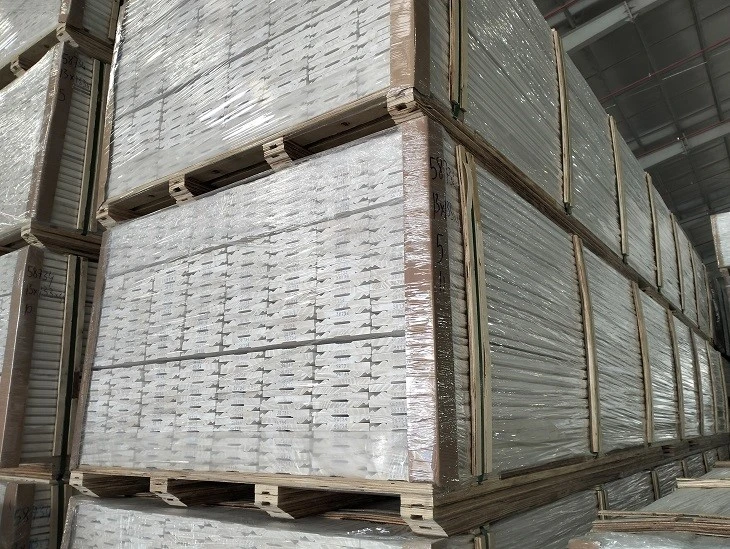 Duty Free White Primed Wood T&G Wall Panel Shiplap Packing